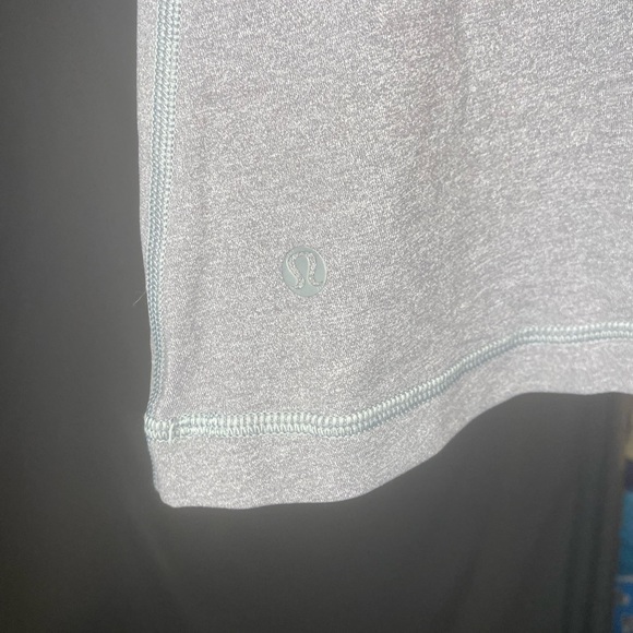 Lululemon hot to street tank - Picture 5 of 5